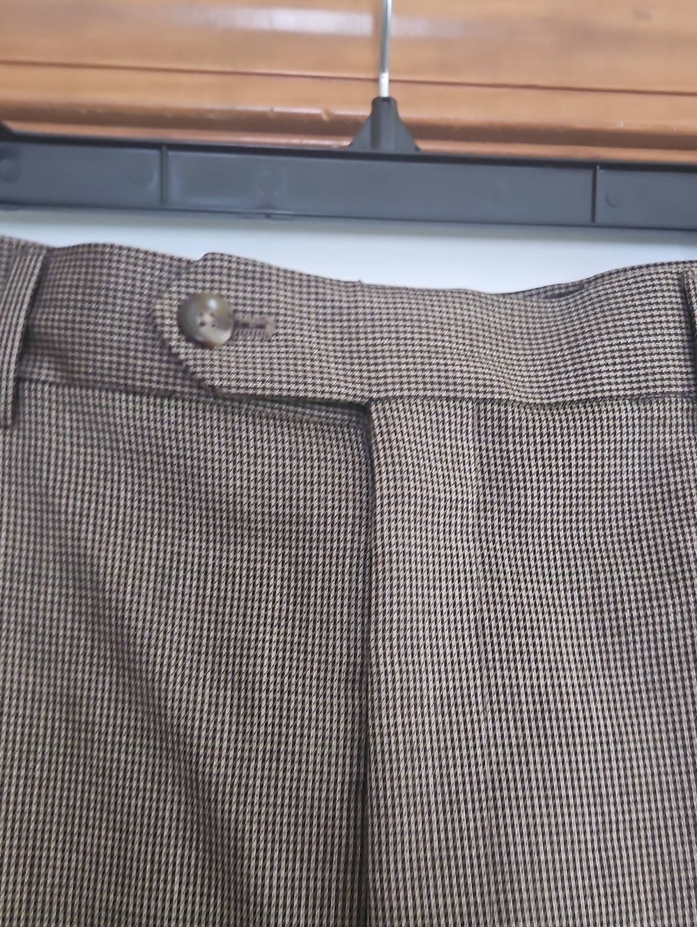 JOS A.BANK pleated Wool Pants - Picture 2 of 8